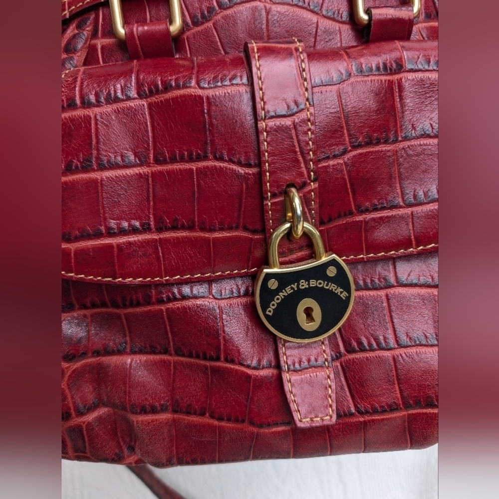 Dooney & Bourke Campbell Croco Embossed Leather Satchel With Matching Wallet - Picture 4 of 15